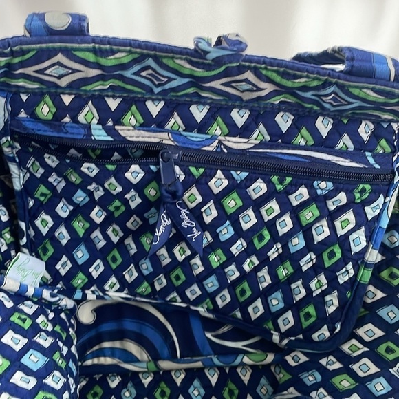 Vera Bradley Quilted Mediterranean Mosaic Blue Large Shoulder Tote - Picture 7 of 16